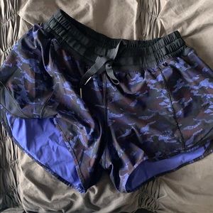lulu camo running short